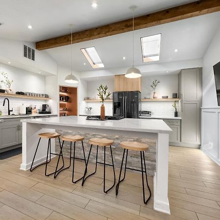 Open Airy Custom Designed Home - 2Kings - Sleeps 14 Houston Buitenkant foto